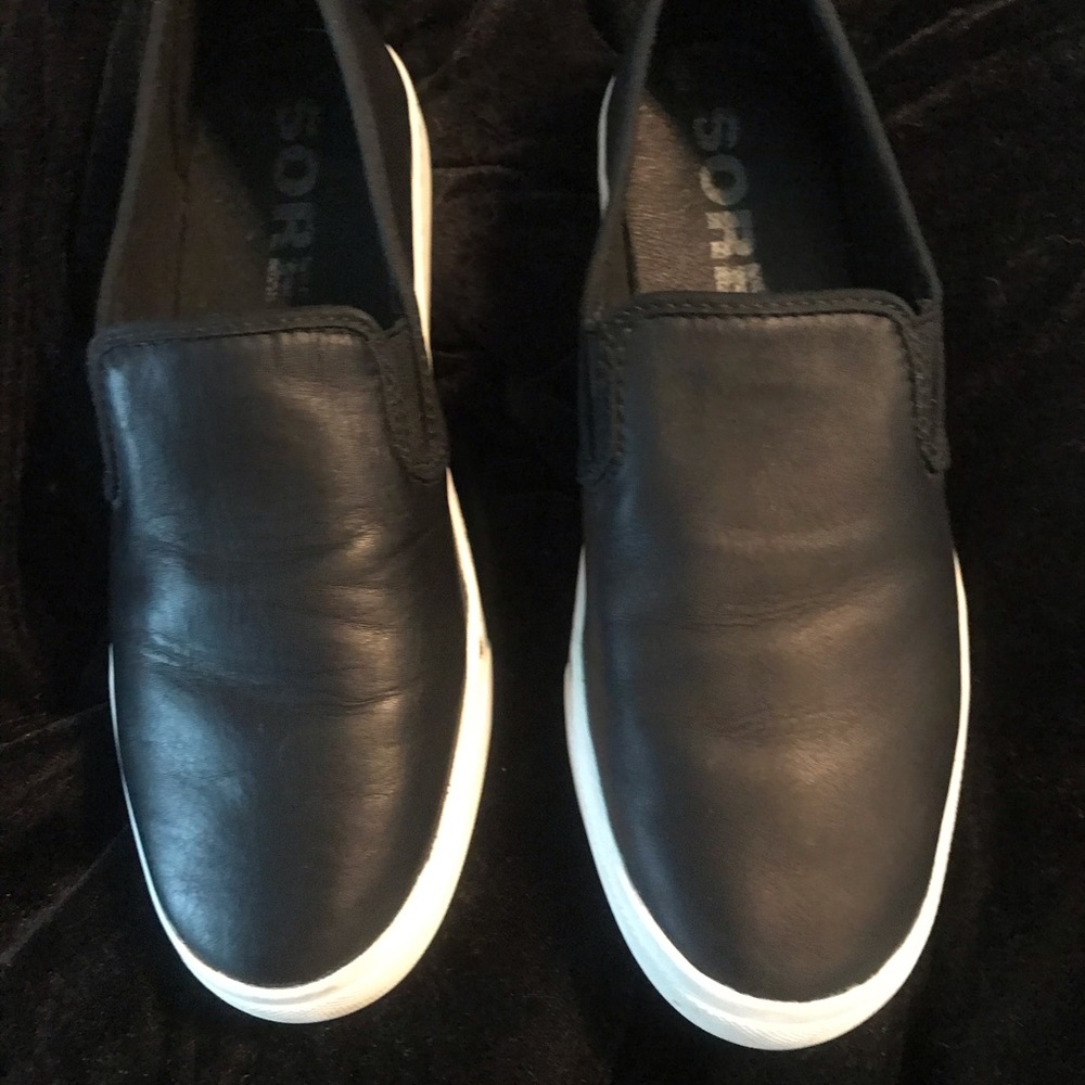 Sorel Sz 9.5 GUC campsneak sneaker black